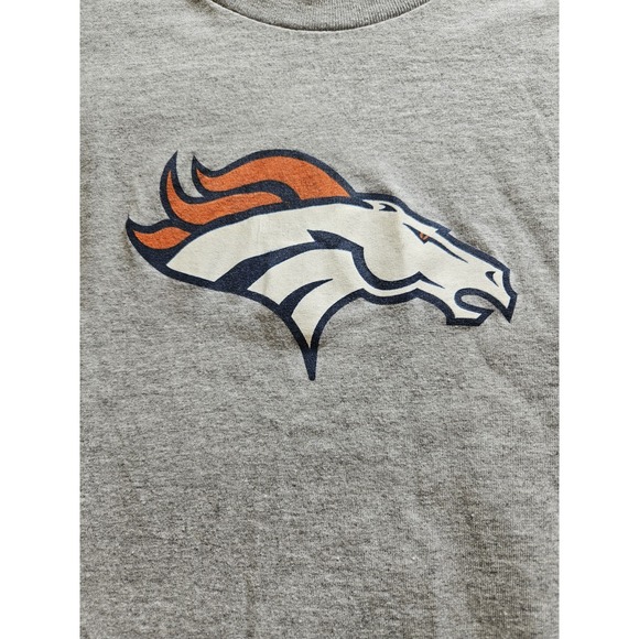 The Unbranded Brand Other - Denver Broncos Sports Illustrated Long Sleeve Gray Graphic T-Shirt, Size XL